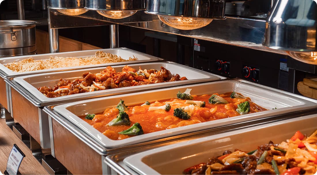 Rich buffet with the tastes of each season